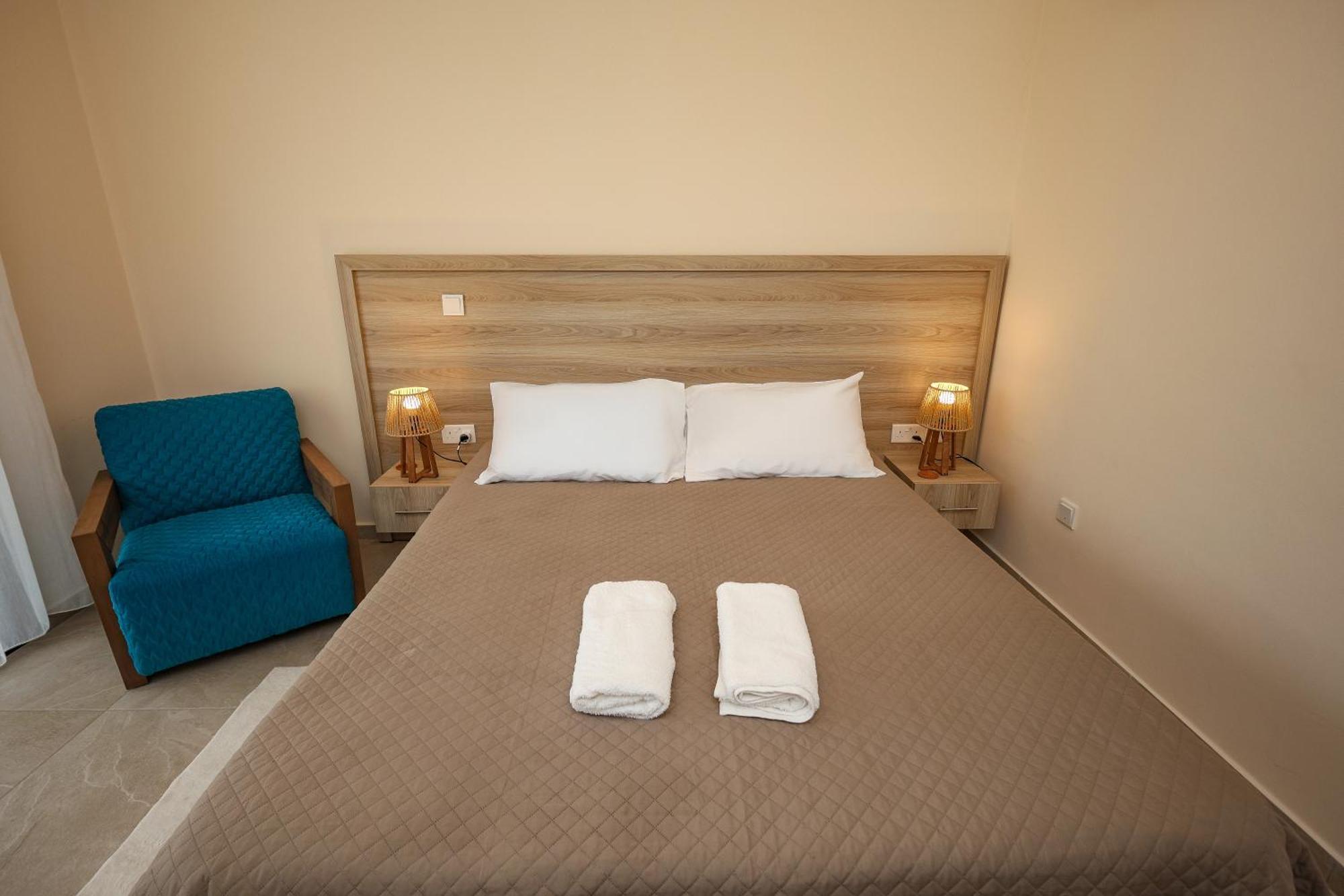 Vina Oliva Resort Pissouri Exteriér fotografie